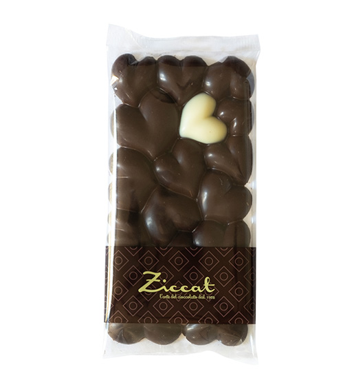 Zartbitterschokolade mit Herzen